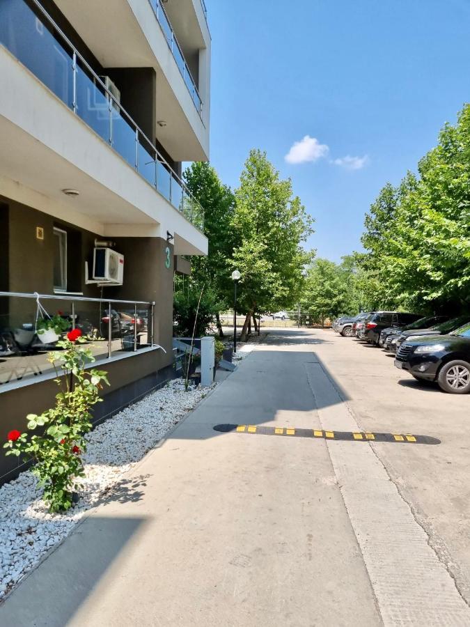 Close To Bucharest Airport & Therme-Self Check-In Otopeni Exterior photo